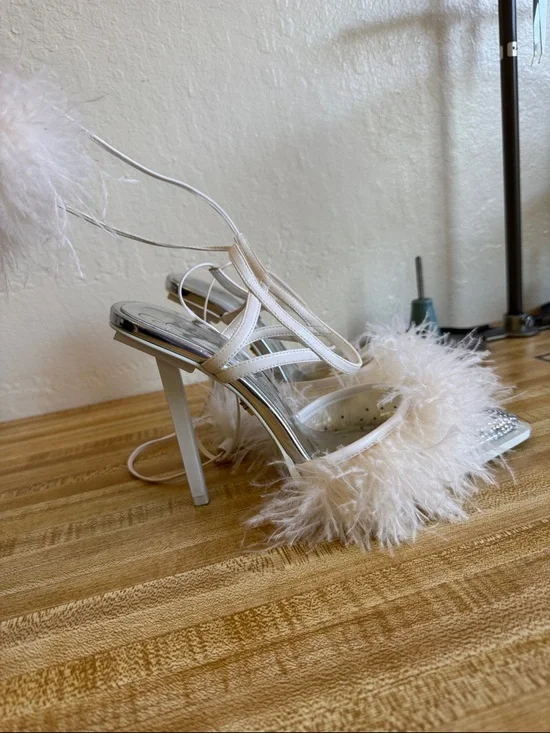 White Feather-Trim Strappy High Heels - Picture 4 of 10